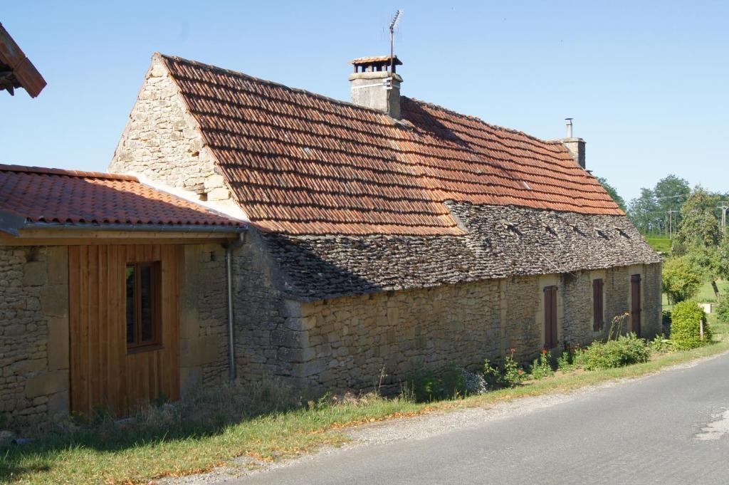 Chambres D'Hotes L'Oustralac La Chapelle-Aubareil ภายนอก รูปภาพ